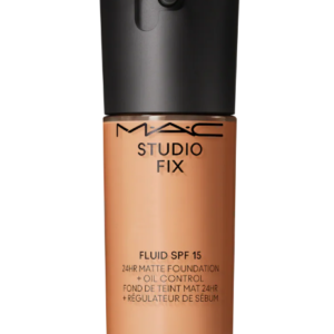 Studio Fix Fluid SPF 15 24Hr Matte Foundation + Oil Control